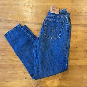 Levi’s 550 High Rise Mom Jean